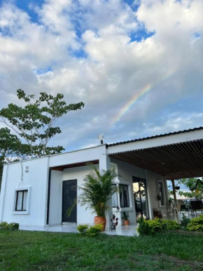 Cabaña Campestre con Piscina en la Hacienda Nápoles